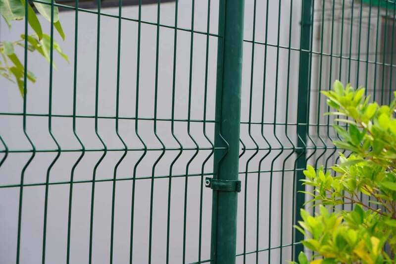 Dự Án Hàng Rào Chấn Sóng V Và Grating Tại Nhà Máy Pegatron Việt Nam