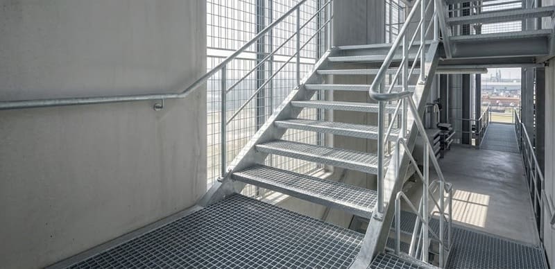 Dự Án Lưới Thép Hàn, Hàng Rào Và Sàn Thao Tác Tại Nhà Máy GE Vernova Hải Phòng