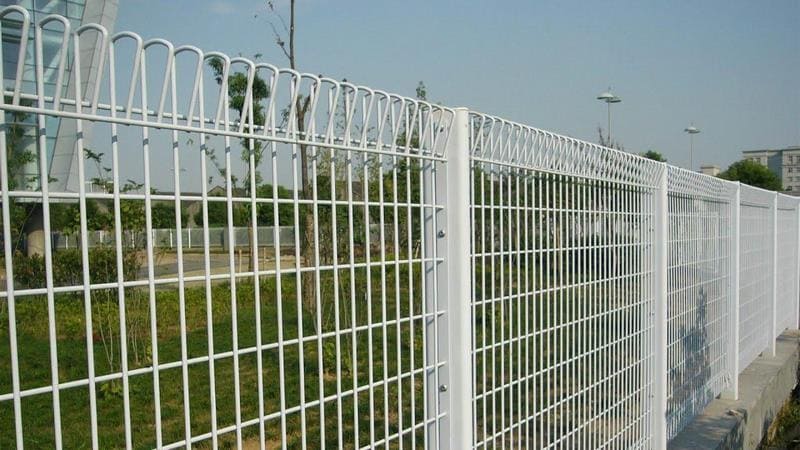 Dự Án Lưới Thép Hàn, Hàng Rào Và Sàn Thao Tác Tại Nhà Máy GE Vernova Hải Phòng