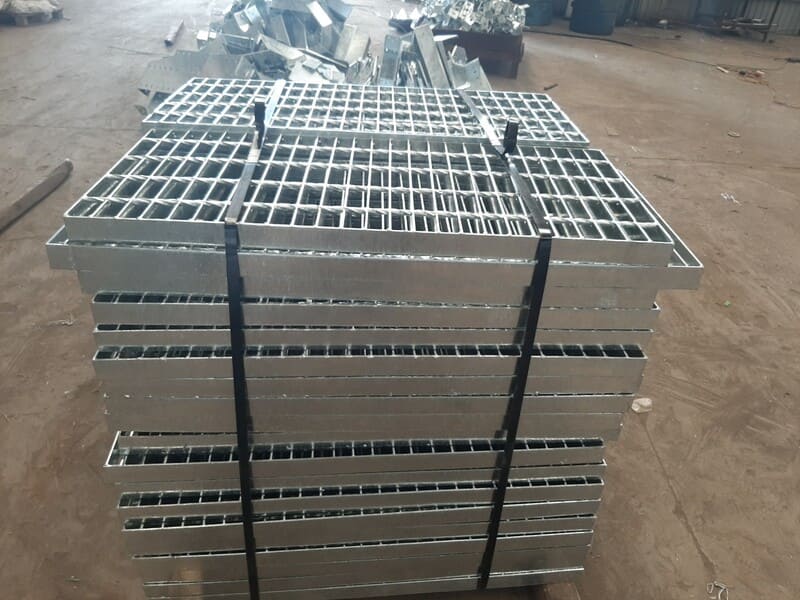 Dự Án Lưới Thép Hàn, Hàng Rào Và Sàn Thao Tác Tại Nhà Máy GE Vernova Hải Phòng