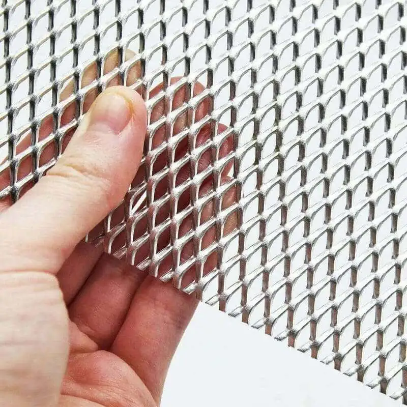Lưới mắt cáo Inox 304 sáng đẹp - bền với mọi thời tiết