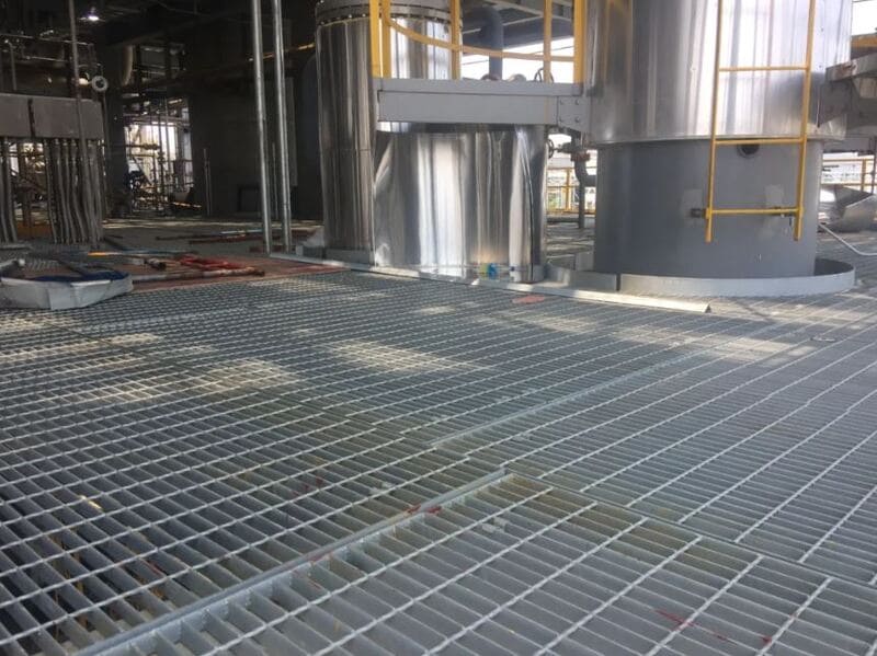 Sản Grating được gọi bằng nhiều tên khác nhau: sàn thép grating, tấm sàn grating, sàn lưới thép,...