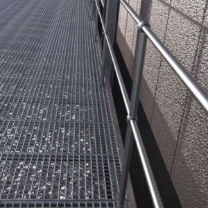 Bảng báo giá sàn thao tác thép grating theo tấm phổ biến dao động từ 500.000 - 2.450.000 VNĐ/tấm